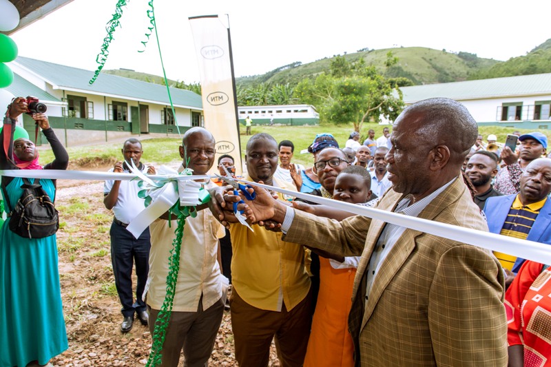 ISINGIRO: MTN Uganda hands over a 3-classroom block at Frontiers PEAS High School